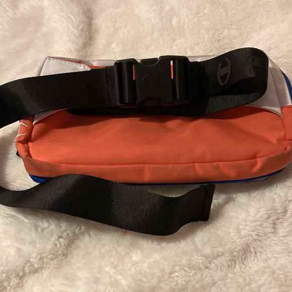 Champion Sling Shoulder Waist Fanny Pack Crossbody Bag Spellout Peach/Blue/White - Picture 4 of 6